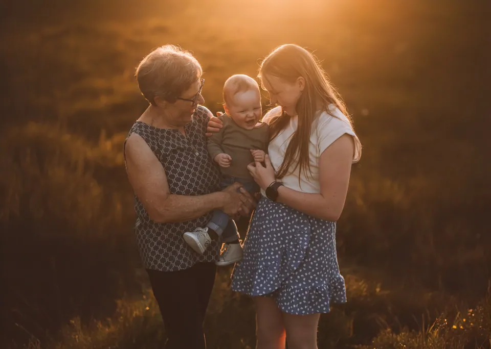 Yvonne & Co, familie door The Visual Journeys