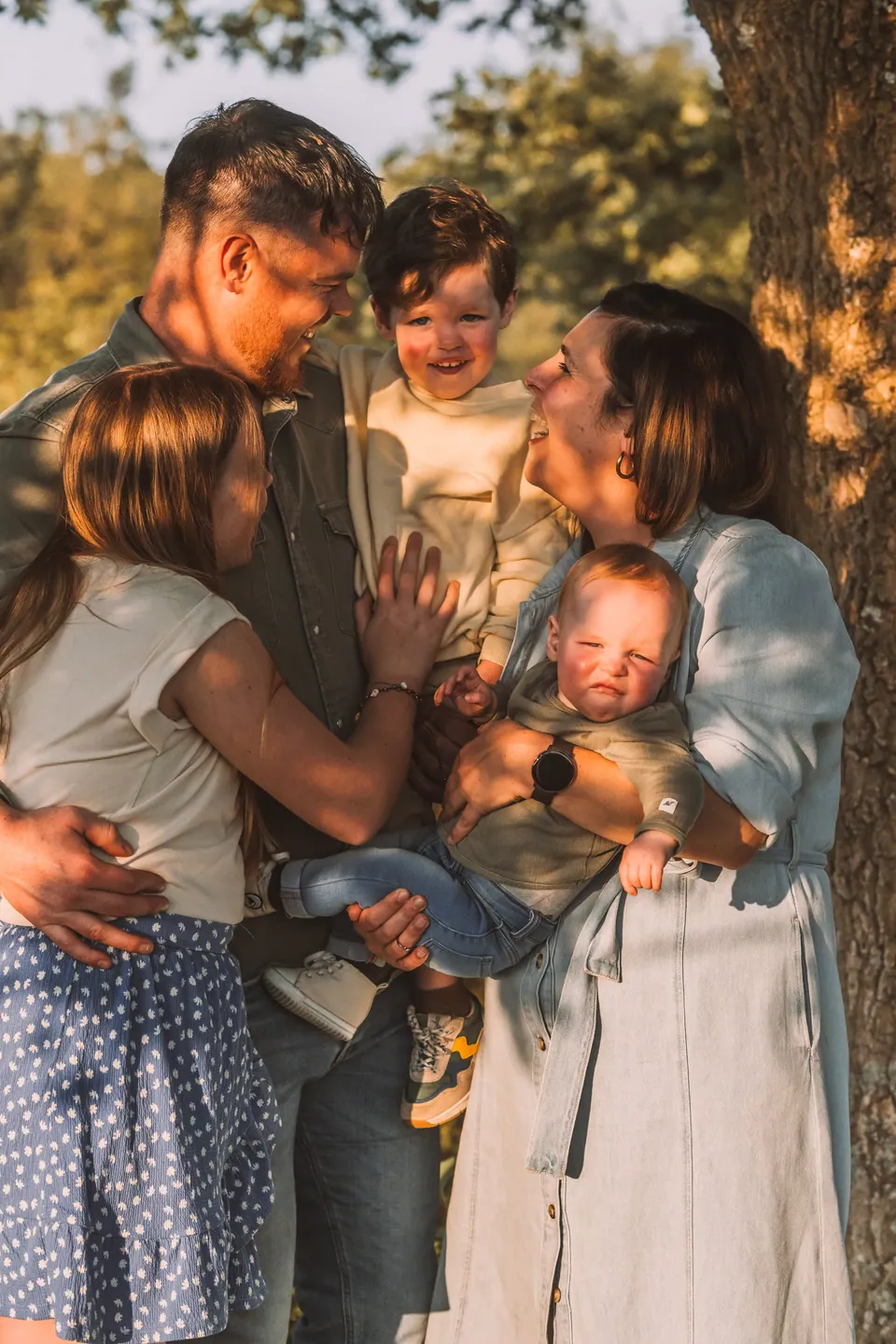 Yvonne & Co, familie door The Visual Journeys